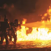 banner-feuerwehrmann-feuerhintergrund.jpg
